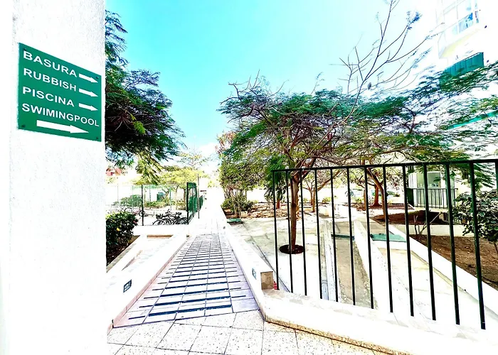 1 Bedroom In Americas! Плая-де-лас-Америкас